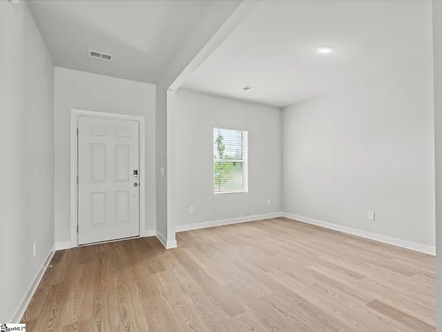 $329,900 | 180 Lavinia Circle, Duncan, SC 29334