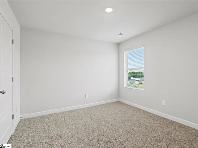 $329,900 | 180 Lavinia Circle, Duncan, SC 29334