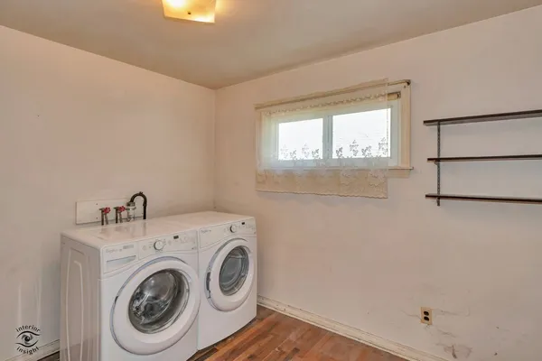$189,900 | 1562 South 5th Avenue, Kankakee, IL 60901
