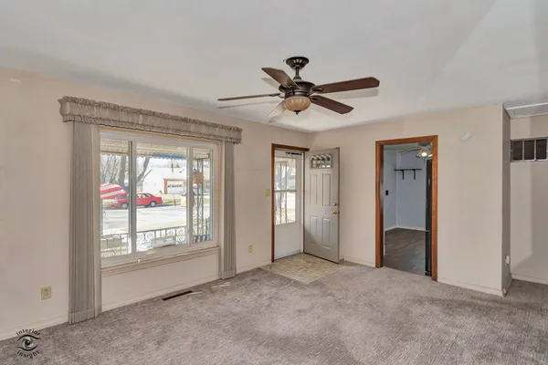 $189,900 | 1562 South 5th Avenue, Kankakee, IL 60901