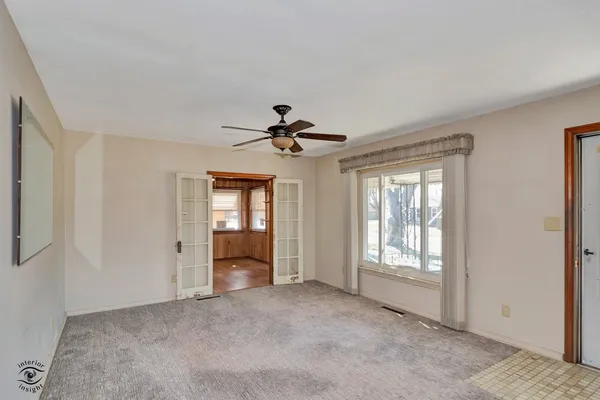 $189,900 | 1562 South 5th Avenue, Kankakee, IL 60901