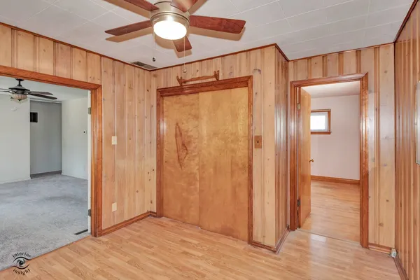 $189,900 | 1562 South 5th Avenue, Kankakee, IL 60901