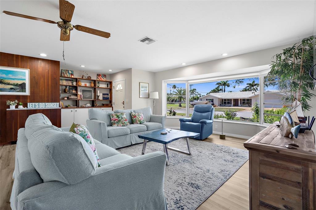 600 Alhambra Road Venice, FL 34285 - Photo 11 of 42