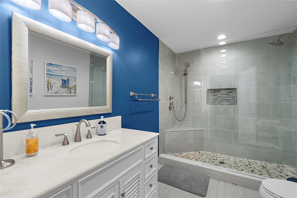 600 Alhambra Road Venice, FL 34285 - Photo 27 of 42