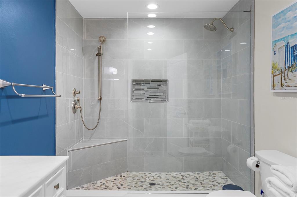 600 Alhambra Road Venice, FL 34285 - Photo 28 of 42