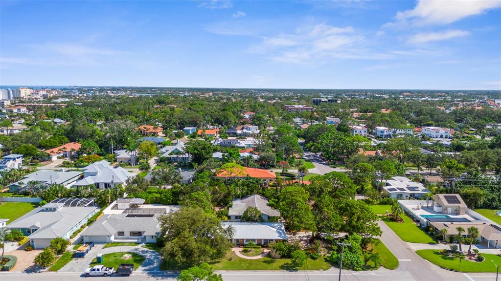 600 Alhambra Road Venice, FL 34285 - Photo 36 of 42