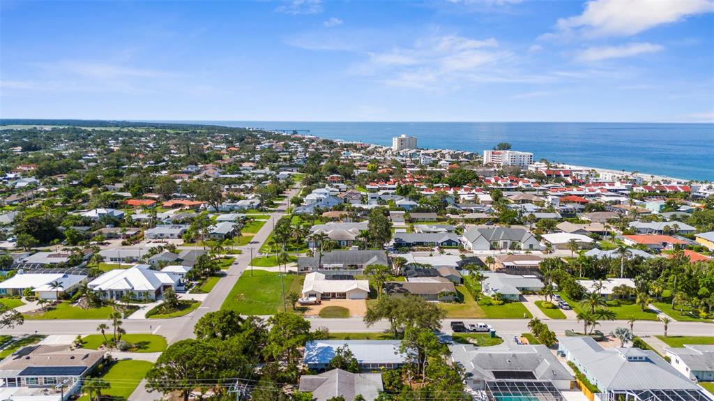 600 Alhambra Road Venice, FL 34285 - Photo 39 of 42