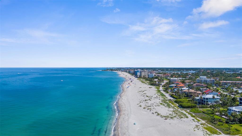 600 Alhambra Road Venice, FL 34285 - Photo 5 of 42