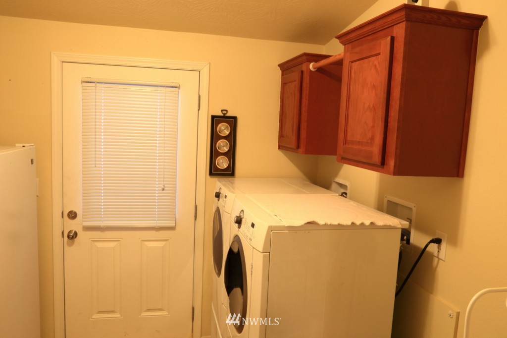 3407 207th Place Southeast Bothell, WA 98012 - Photo 13 of 23