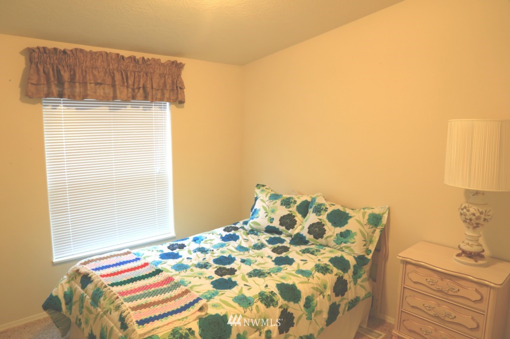 3407 207th Place Southeast Bothell, WA 98012 - Photo 14 of 23