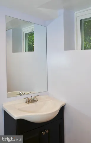 $3,975 | 9710 Holmhurst Road, Bethesda, MD 20817