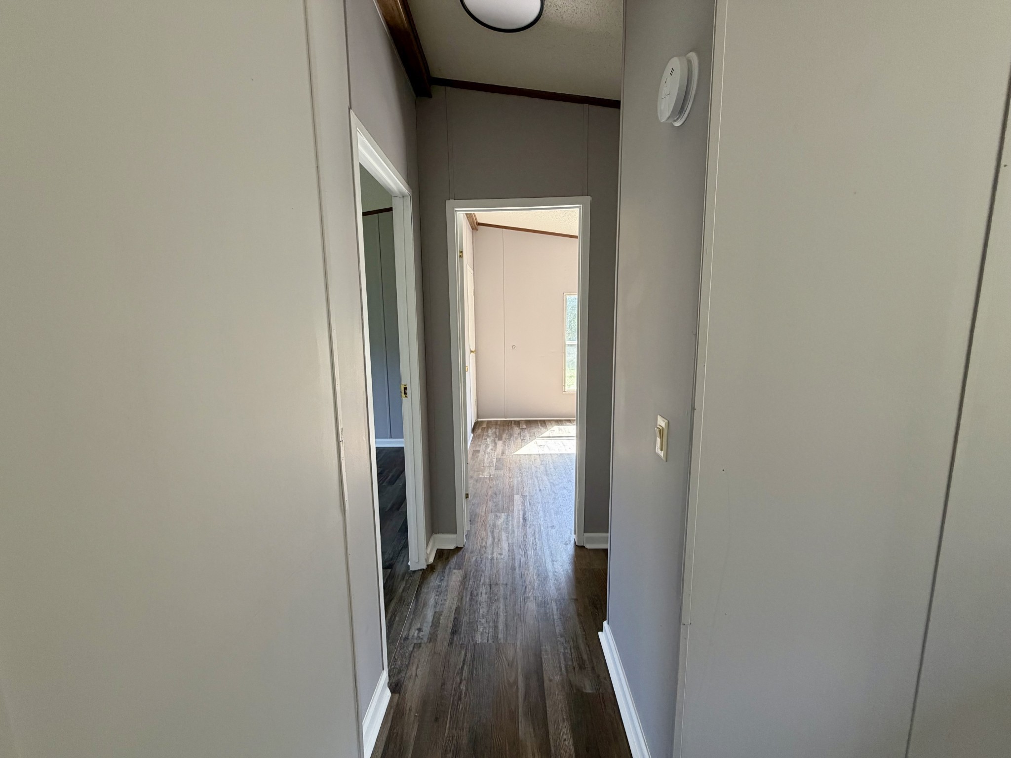 191 Buffalo Road Carthage, TN 37030 - Photo 21 of 42 a view of a hallway with wooden floor