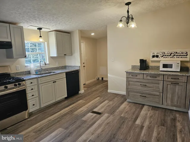 $179,900 | 12618 Mahogany Street, Cumberland, MD 21502