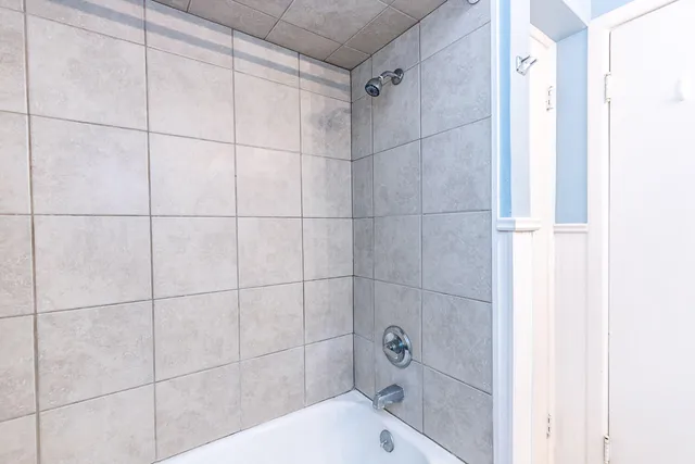 a bathroom with a bathtub