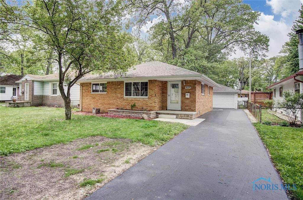 4639 Rambo Lane Toledo, OH 43623 - Photo 1 of 11 Gallery Image 1