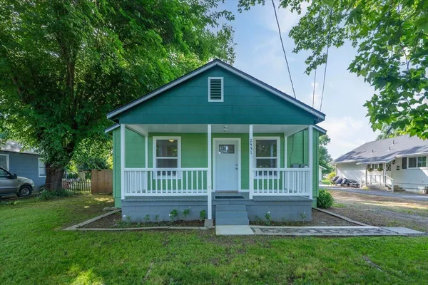 $295,000 | 2431 Alexander Avenue, Anderson, CA 96007