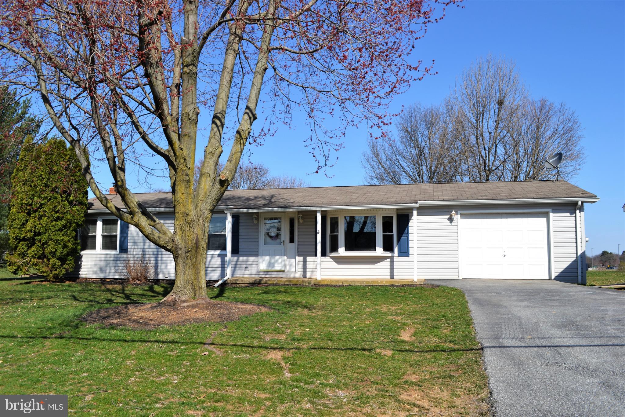 184 Beck Road York, PA 17403 - Photo 1 of 40 Gallery Image 1