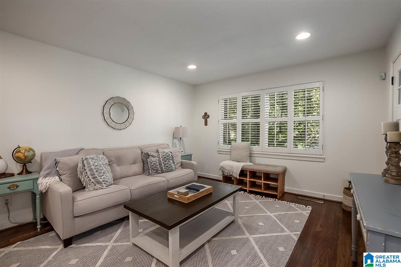 911 Redfern Trail Birmingham, AL 35209 - Photo 12 of 20