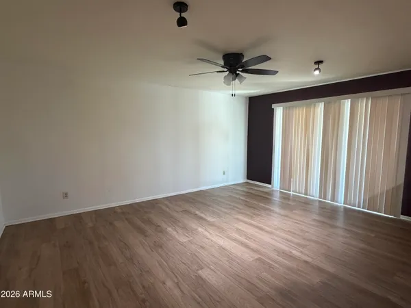 $2,200 | 3011 West Campo Bello Drive, Phoenix, AZ 85053