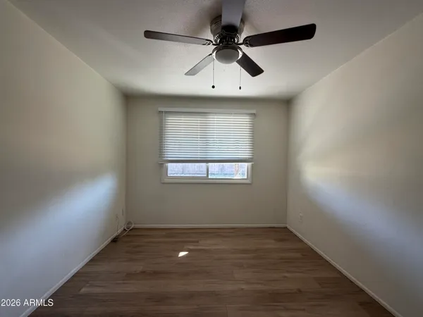 $2,200 | 3011 West Campo Bello Drive, Phoenix, AZ 85053