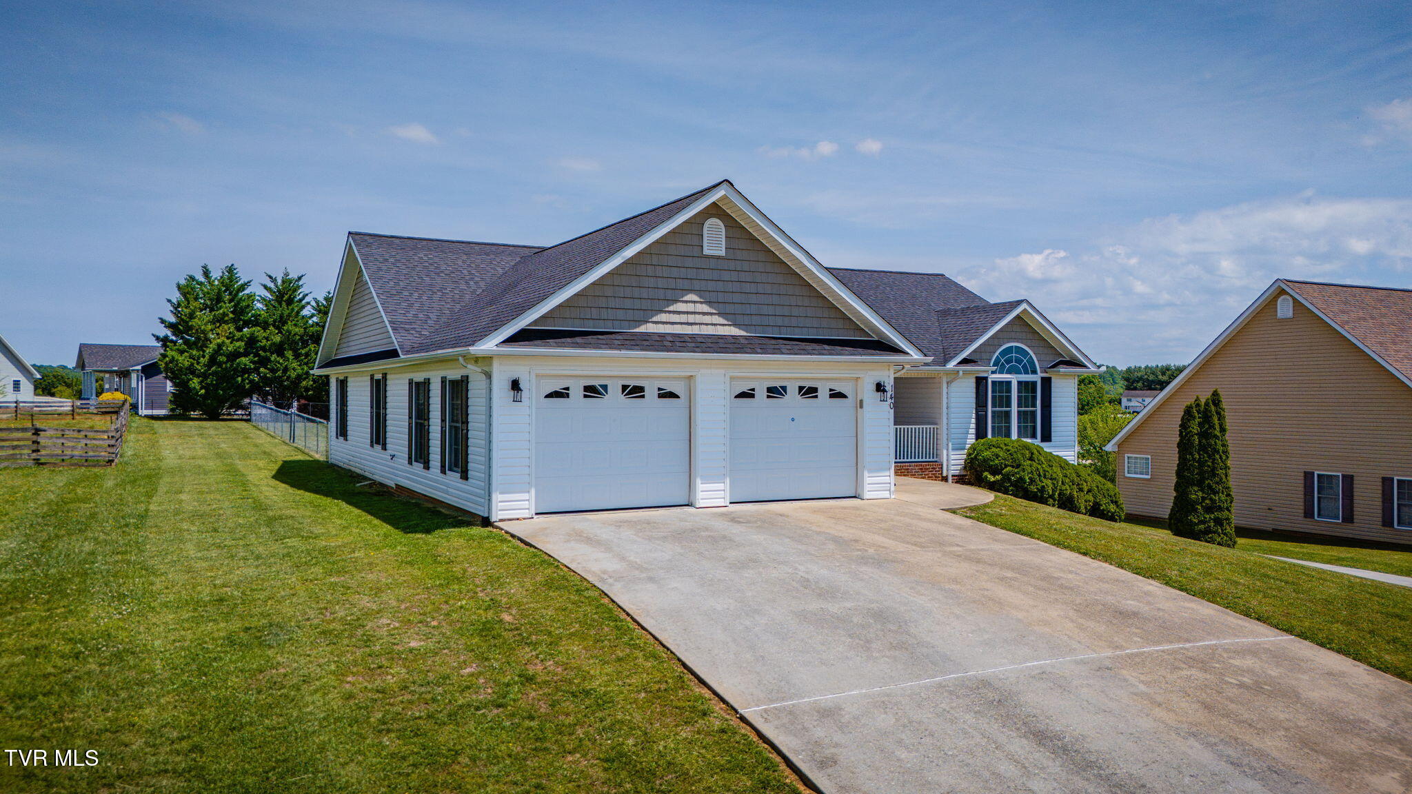 140 Willow Ridge Drive Chuckey, TN 37641 - Photo 7 of 32 106