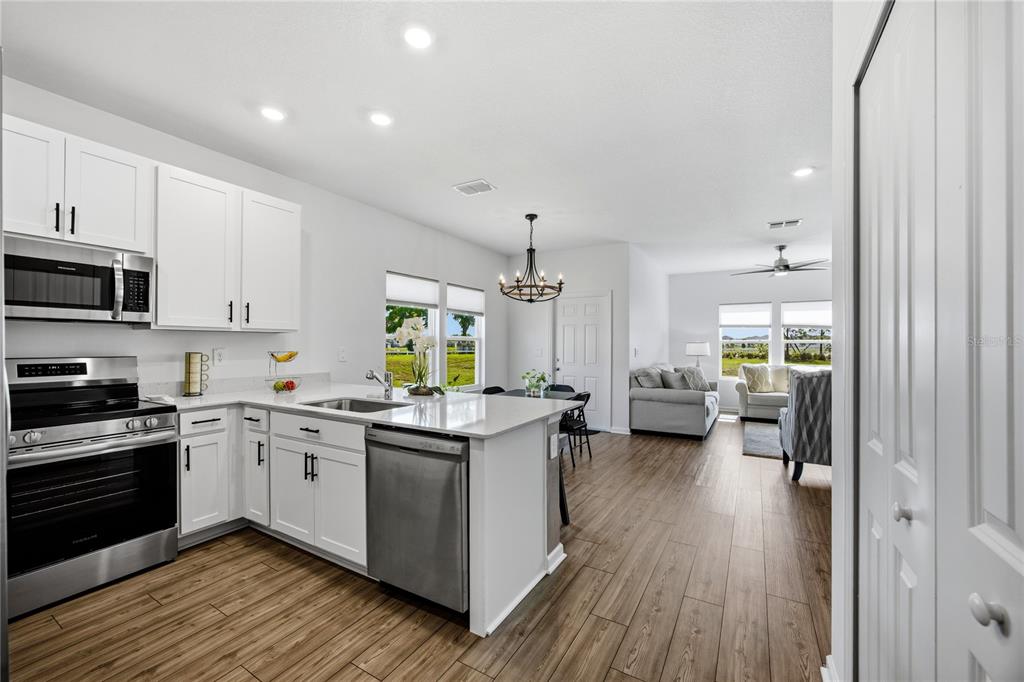 4911 Southwest 81st Loop Ocala, FL 34476 - Photo 4 of 49