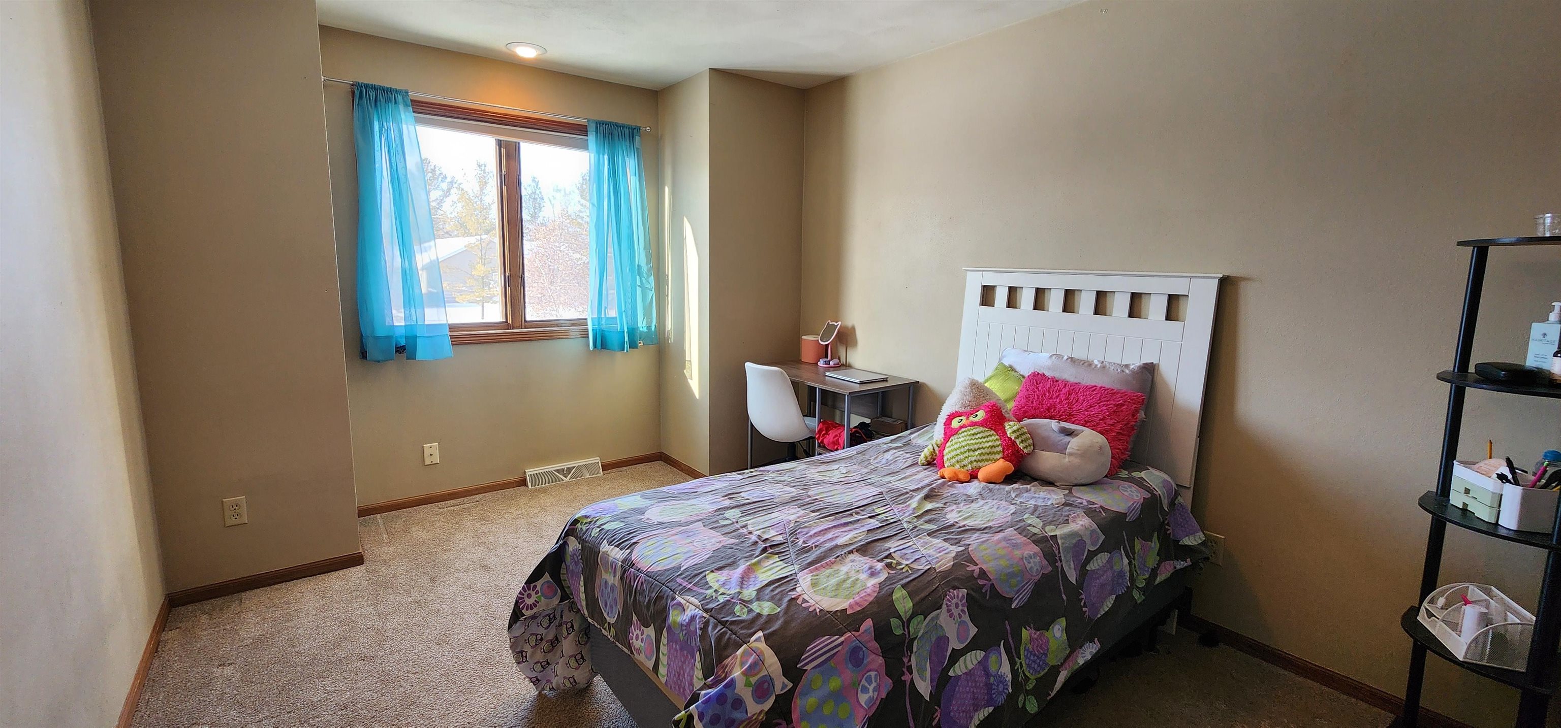 W2286 Valleywood Lane Appleton, WI 54915 - Photo 5 of 20