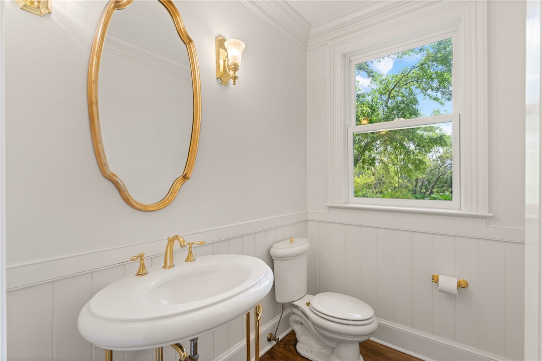 105 Hawkins Island Circle St. Simons Island, GA 31522 - Photo 33 of 47