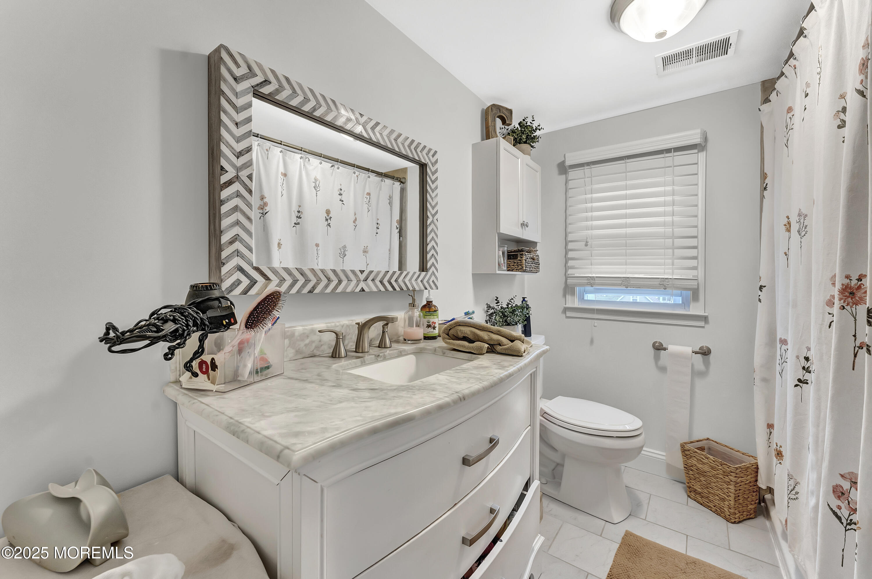 73 Swartzel Drive Middletown, NJ 07748 - Photo 10 of 14 dsc00036_288