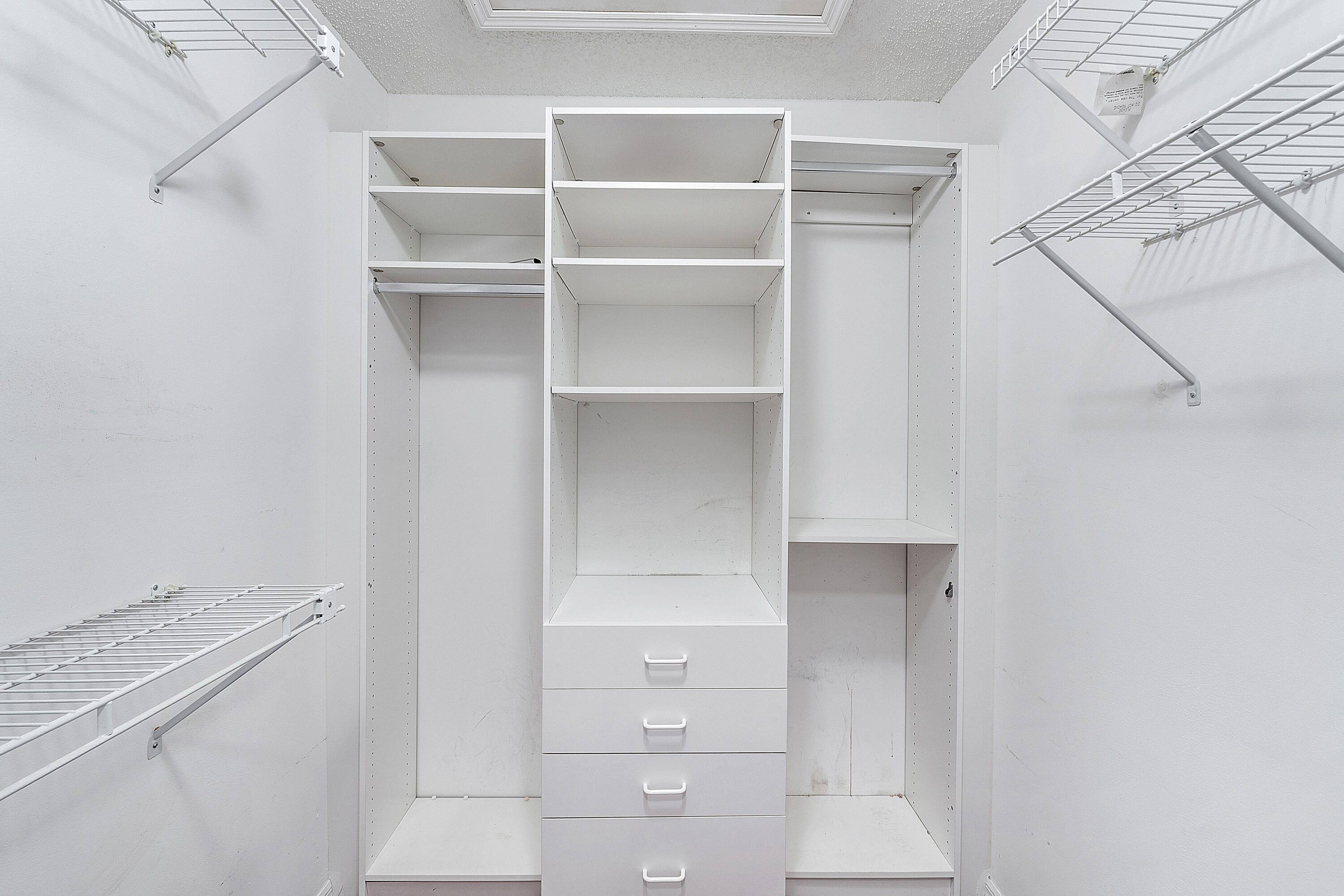 9705 Malvern Drive Fort Lauderdale, FL 33321 - Photo 16 of 29 Primary Closet (1 of 2)