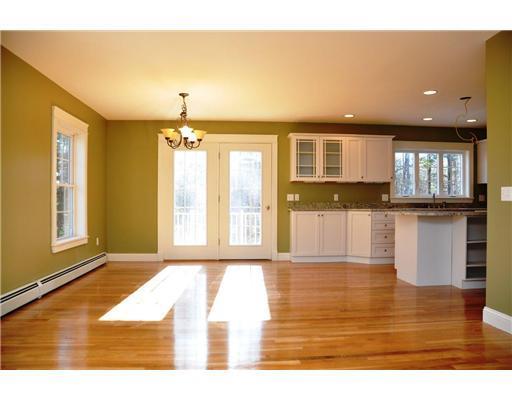 1 Chestnut Heights Road Gray, ME 04039 - Photo 4 of 14 Dining Room.