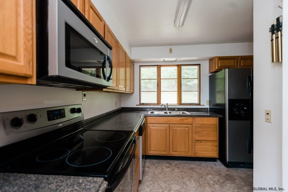2409 Rte 9W Ravena, NY 12143 - Photo 6 of 29 Photo 6