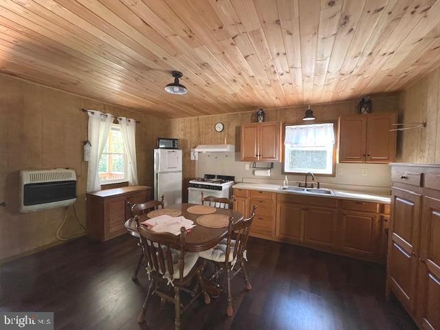 123 Rock Ridge Road Bellefonte, PA 16823 - Photo 3 of 24 open kitchen, dining area
