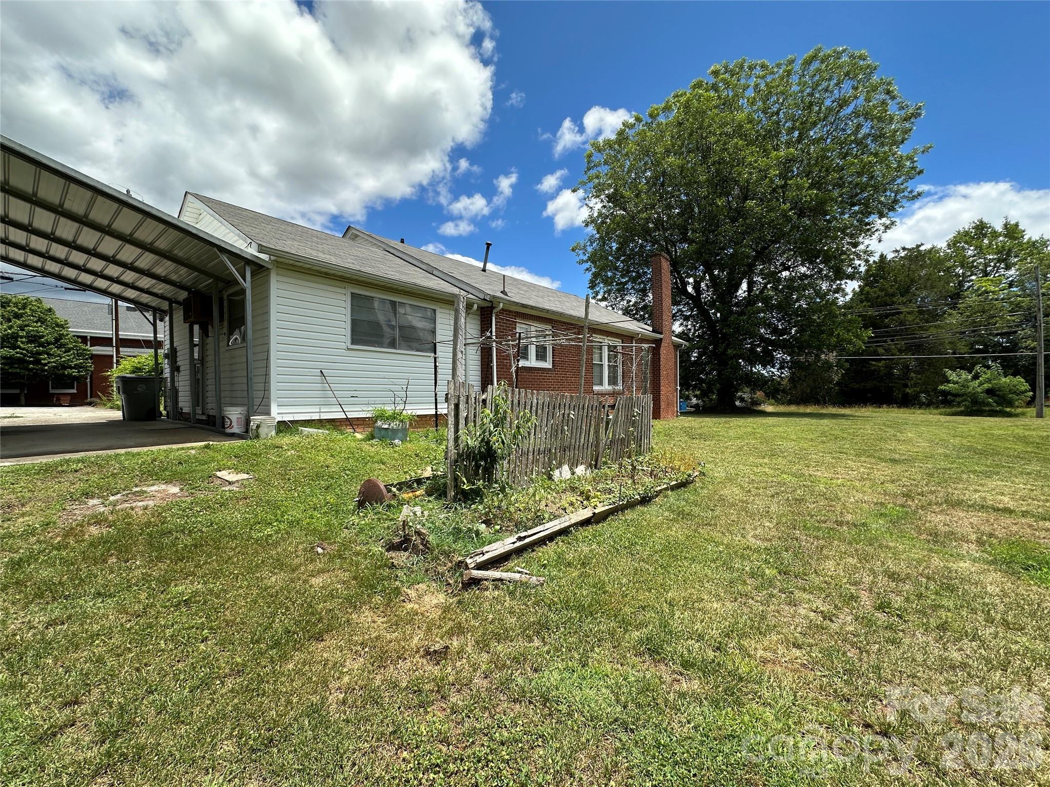 502 Connelly Springs Road Lenoir, NC 28645 - Photo 5 of 22