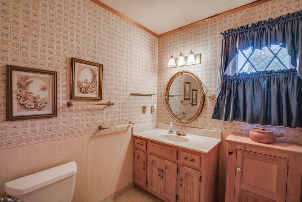 2340 Meredith Road Pfafftown, NC 27040 - Photo 22 of 26 Gallery Image 22