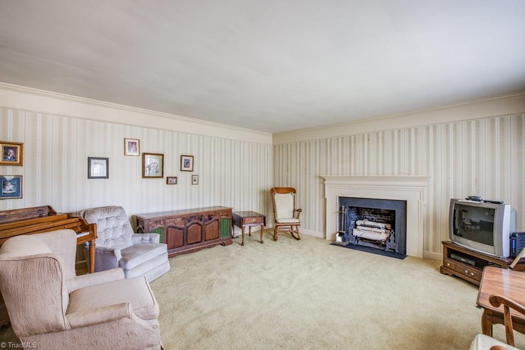 2340 Meredith Road Pfafftown, NC 27040 - Photo 5 of 26 Gallery Image 5