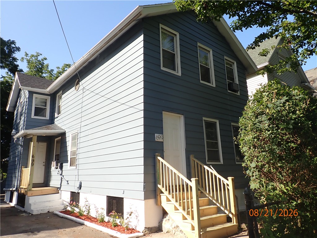 699 Smith Street Rochester, NY 14606 - Photo 4 of 9 Gallery Image 4
