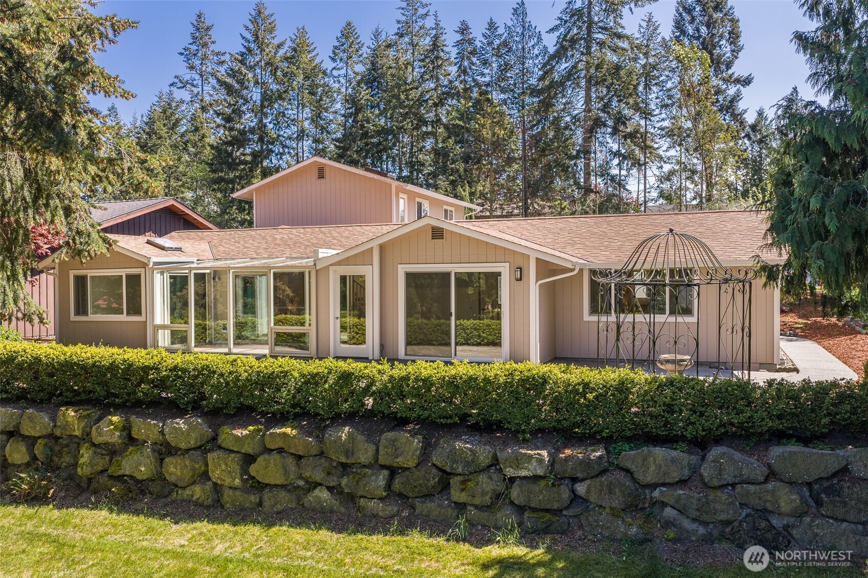 113 Hogans Vista Sequim, WA 98382 - Photo 1 of 40