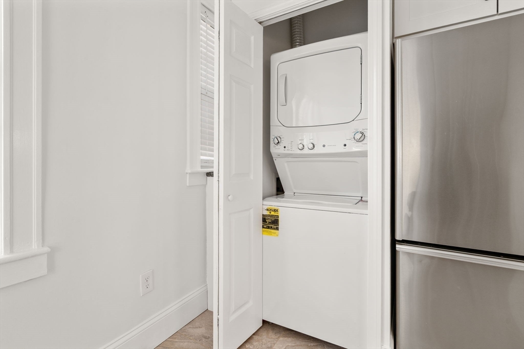 461 Washington Street, Unit 1 Brookline, MA 02446 - Photo 13 of 14