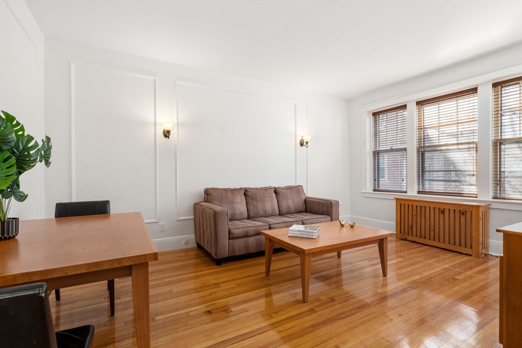 461 Washington Street, Unit 1 Brookline, MA 02446 - Photo 7 of 14