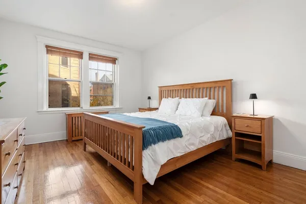 $819,000 | 461 Washington Street, Unit 1, Brookline, MA 02446