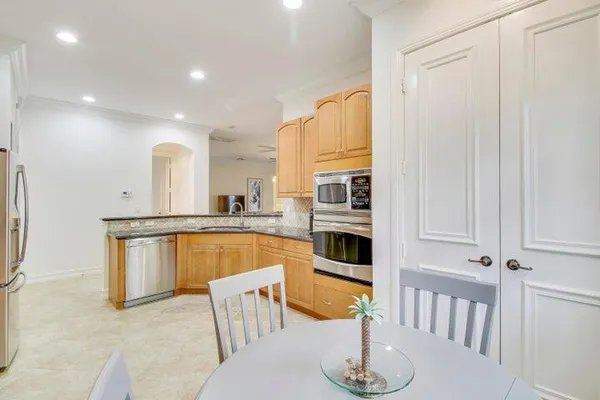 $6,500 | 349 Chambord Terrace, Palm Beach Gardens, FL 33410