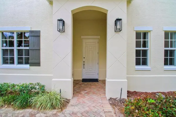 $6,500 | 349 Chambord Terrace, Palm Beach Gardens, FL 33410