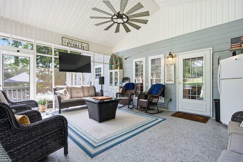 350 Piney Point Road Spring City, TN 37381 - Photo 17 of 82