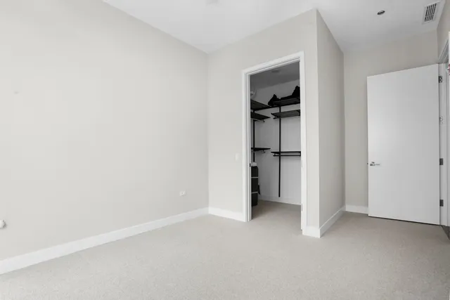 $1,449,995 | 360 West Erie Street, Unit 5A, Chicago, IL 60654