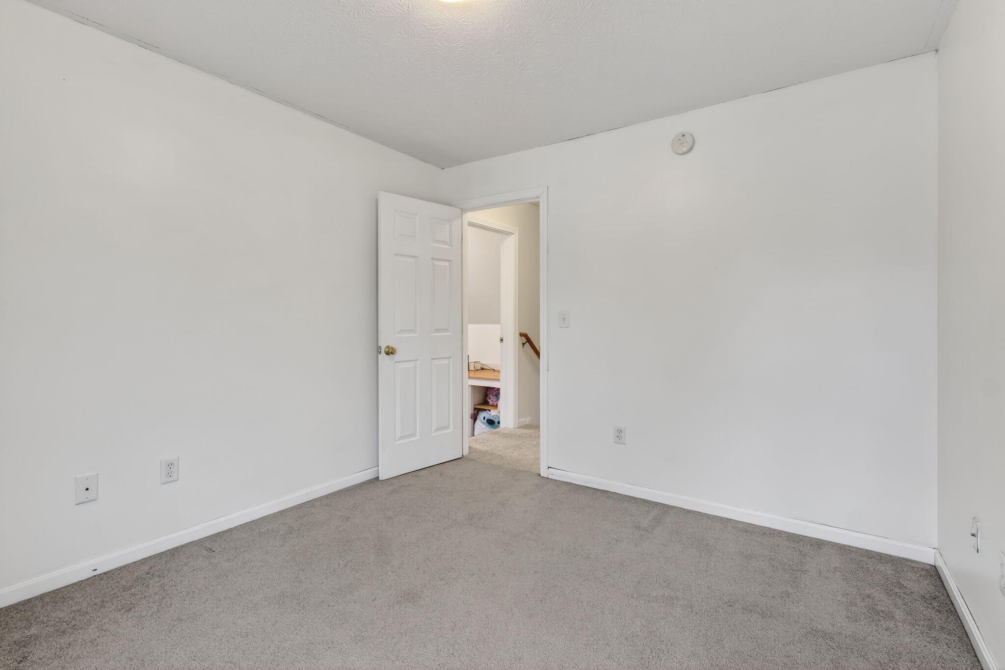 13 Lucille Street Saco, ME 04072 - Photo 21 of 47 13_Lucille_St_066