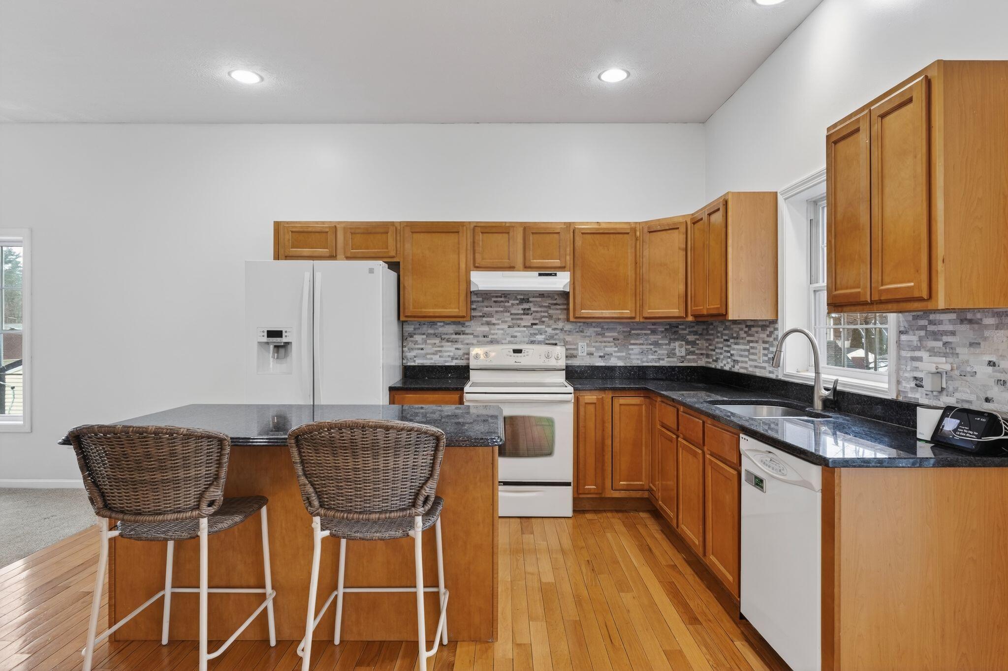 13 Lucille Street Saco, ME 04072 - Photo 10 of 47 13_Lucille_St_033