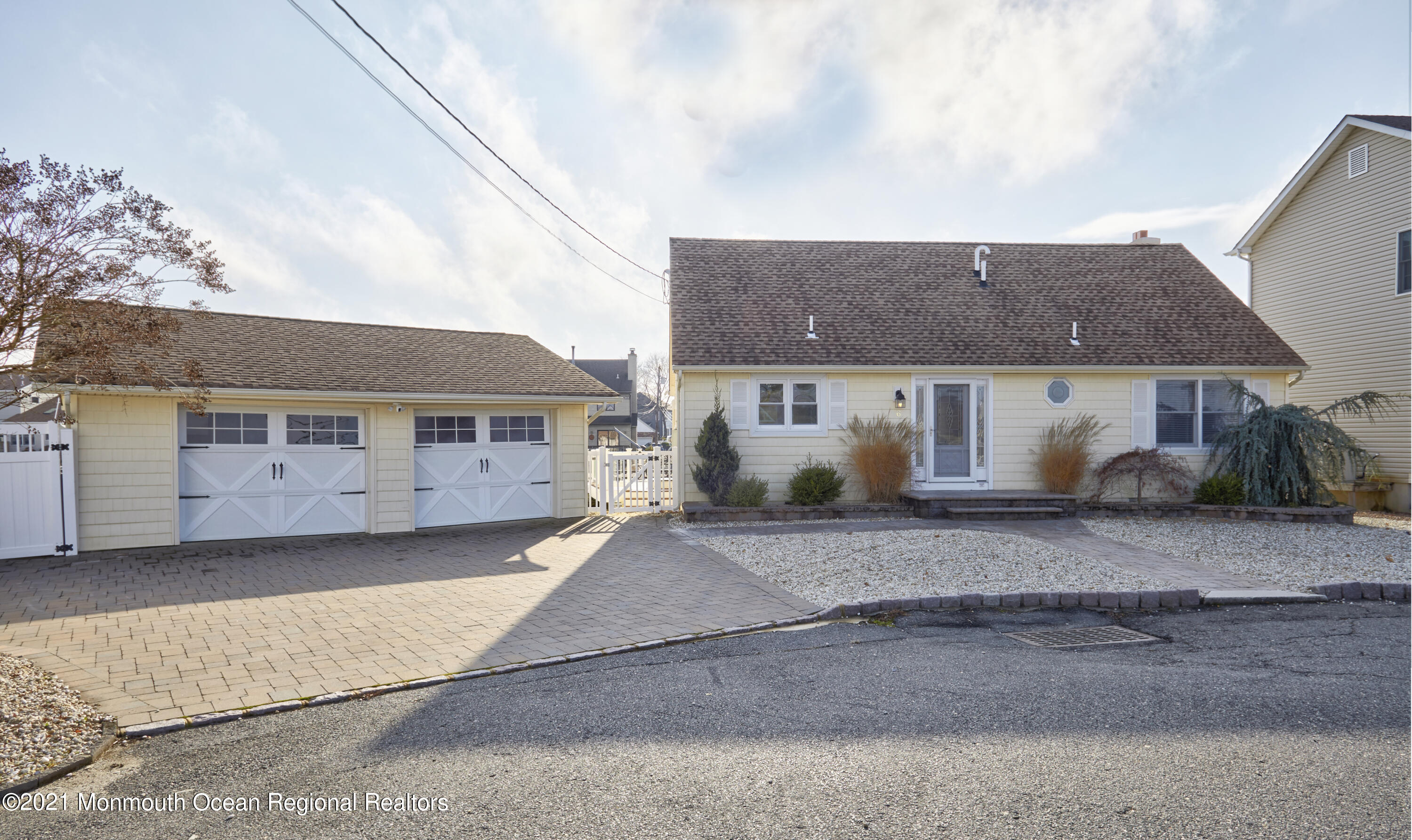 6 Topsail Road Brick, NJ 08723 - Photo 4 of 43 a front view of a house with a yard