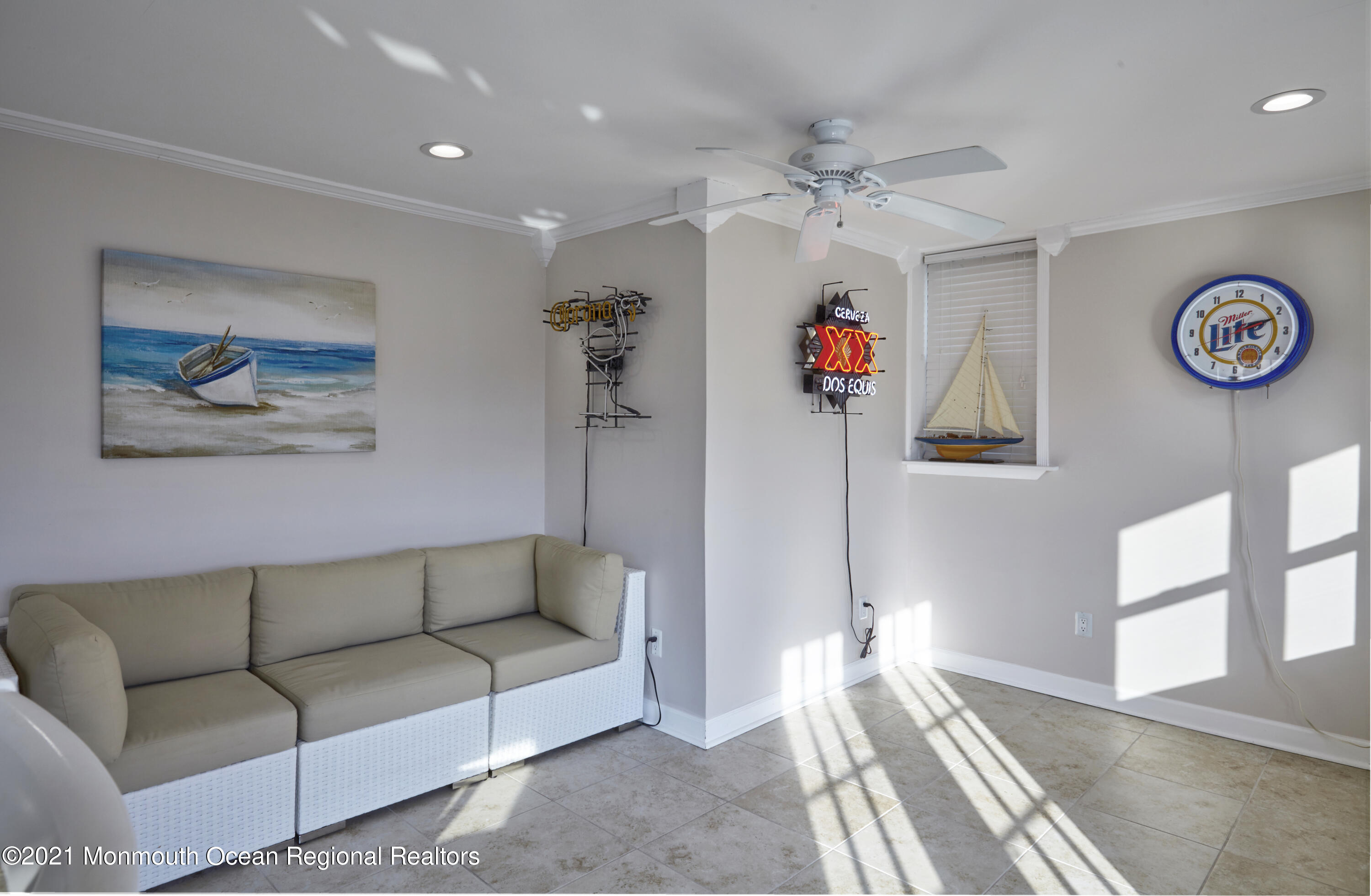 6 Topsail Road Brick, NJ 08723 - Photo 31 of 43 a living room with furniture and a table