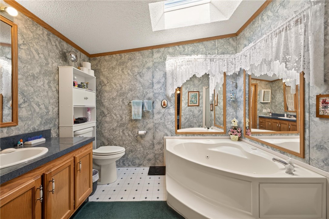 1315 King Road Clifton Springs, NY 14432 - Photo 22 of 31